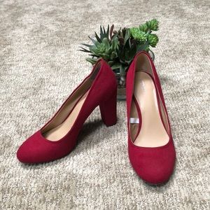 Red Chunky Heel Pumps